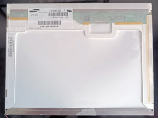 LTN121X1-L02